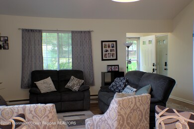 Living_Foyer