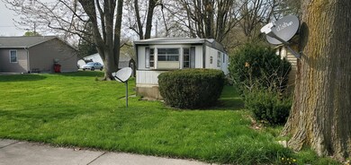 220 E Buckeye Ave, Ada, OH 45810 - photo 4