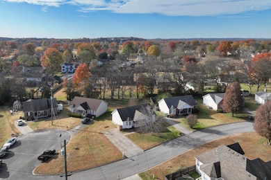 724 Charlie Gann Rd, Old Hickory, TN 37138 - photo 3