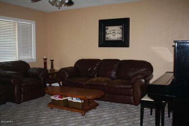 02_LivingRm