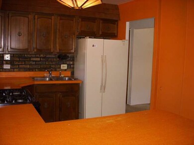 923 Newcastle Ave, Westchester, IL 60154 - photo 7