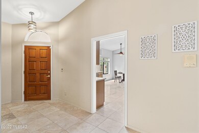 07-Entryway