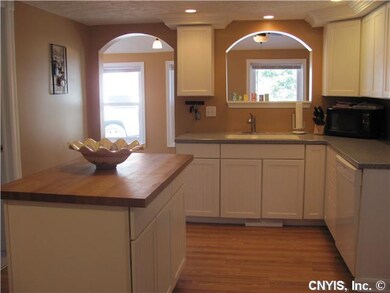 Kitchen New Corian counters