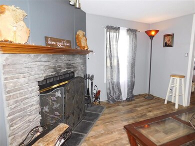 2 Sycamore Ave, North Hampton, NH 03862 - photo 4