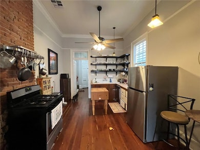4309 11 Annunciation St, New Orleans, LA 70118 - photo 5