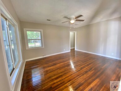 656 Macarthur Ave, Wake Village, TX 75501 - photo 6