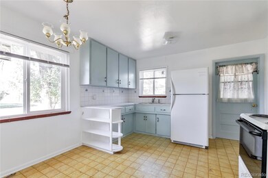 720 Newark St, Aurora, CO 80010 - photo 2