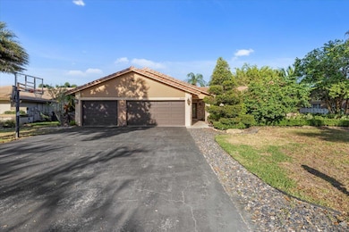 5434 NW 87th Terrace, Coral Springs, FL 33067 - photo 2