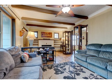 556 18th Ave, Longview, WA 98632 - photo 6