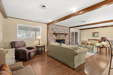 09-Living Room