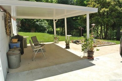 270 Mount Carmel Rd, Asheville, NC 28806 - photo 5