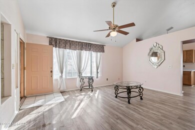 06-Living Area