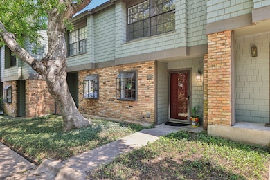 7122 Wood Hollow Dr unit 52, Austin, TX 78731 - photo 4