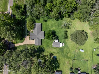 810 Magnolia Road drone-13
