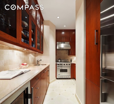 61 Irving Place unit 2B, New York, NY 10003 - photo 4