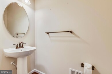 5035 Parkside Ct, Warrenton, VA 20187 - photo 7