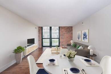 Parris Landing unit 5111, Charlestown, MA 02129 - photo 3