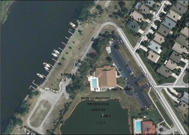 Hurricane Boat Lift