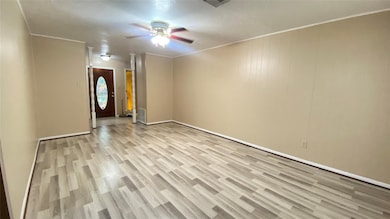 4634 Sandydale Ln, Houston, TX 77039 - photo 6