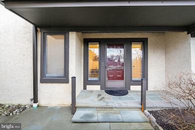 932 Hedgerow Ct, Blue Bell, PA 19422 - photo 2