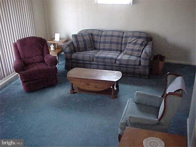 1022 Eisenhower Ave, Woodlyn, PA 19094 - photo 2