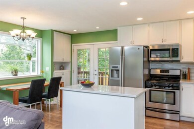 4146 Vance Dr unit B, Anchorage, AK 99508 - photo 4