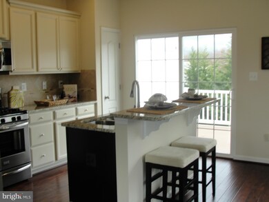 2762 Coppersmith Place, Bryans Road, MD 20616 - photo 3