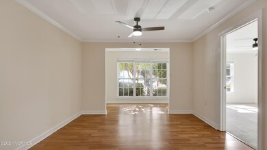 2807BloomfieldLane-07