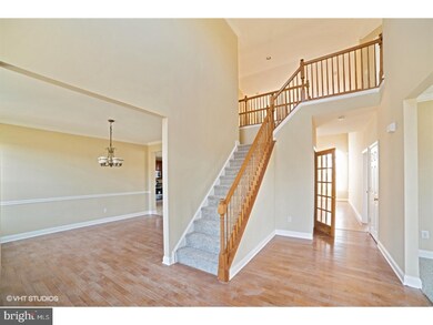 548 Maidstone Dr, Williamstown, NJ 08094 - photo 2