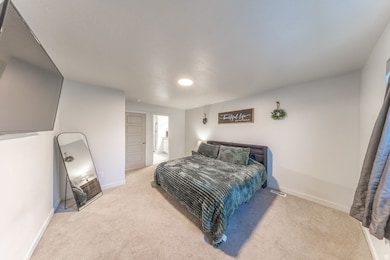 1694 S Hayfield Dr, West Haven, UT 84401 - photo 2