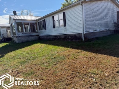 11652 Rutledge Rd, Ottumwa, IA 52501 - photo 3