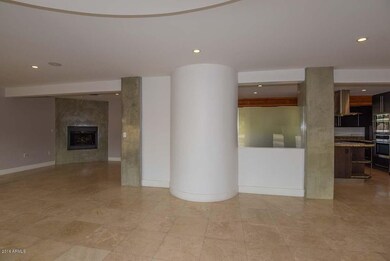 Foyer-Family Room