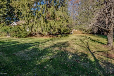 8821 Elm Valley Rd, Three Oaks, MI 49128 - photo 4