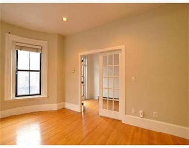 94 Pembroke St unit 3, Boston, MA 02118 - photo 3