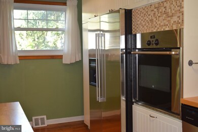 2954 Thunderhead Rd, Abington, PA 19001 - photo 4