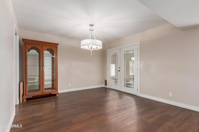 Formal Dining