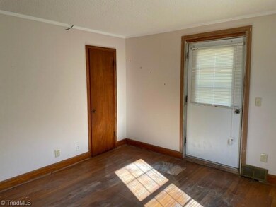 Bedroom-1