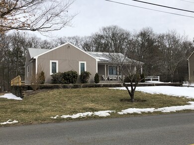 205 Metcalf Rd, North Attleboro, MA 02760 - photo 2
