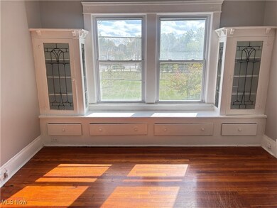 1278 E 115th St unit 2, Cleveland, OH 44108 - photo 4