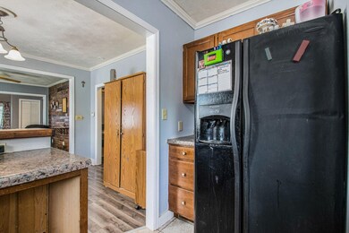 1121 N 13th St kitchen photo 2