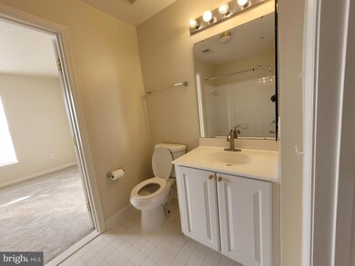 2051 Hunting Ridge Dr, Owings Mills, MD 21117 - photo 7