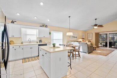 Kitchen / Family Room