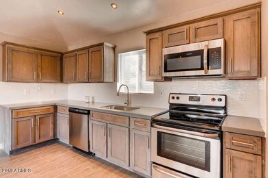 2042 N 9th St unit R, Phoenix, AZ 85006 - photo 4