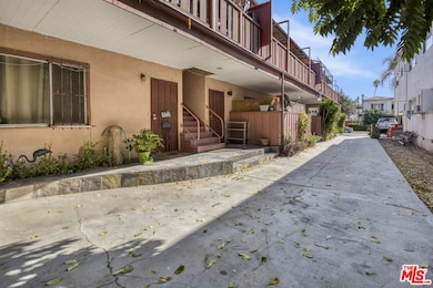 1111 S Holt Ave, Los Angeles, CA 90035 - photo 5