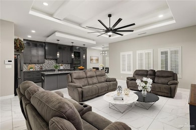 325 W Palm Dr, Edinburg, TX 78541 - photo 4