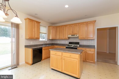 47 Meadowyck Dr, Clementon, NJ 08021 - photo 7