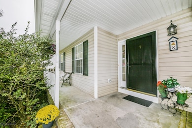 8 Yosemite Rd, Howell, NJ 07731 - photo 3