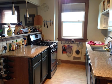 102 Kitchen 2