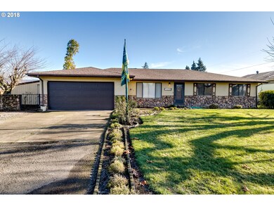 31563 Coburg Bottom Loop Rd, Eugene, OR 97408 - photo 2