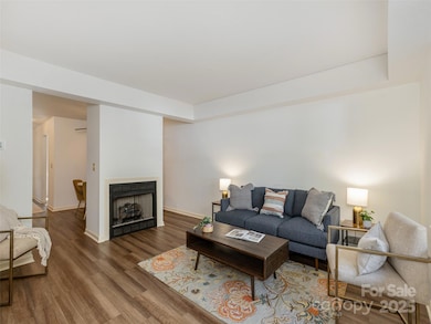 702 Carlyle Way, Asheville, NC 28803 - photo 4